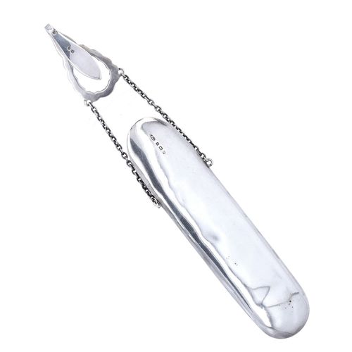 Silver Spectacle Case with Chatelaine and Chain image-4