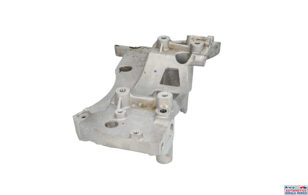 Used Air conditioning bracket Cupra Formentor 2.5 VZ5 16V 4Drive Price € 95,00 Margin scheme offered by Automaterialen Ronald Morien B.V.