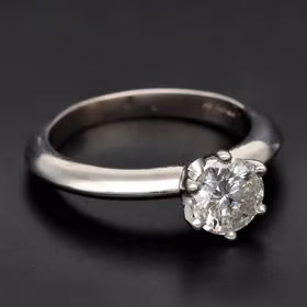 18ct White Gold 1.5ct Diamond Ring