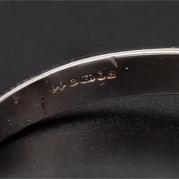 18ct White Gold 1.5ct Diamond Ring