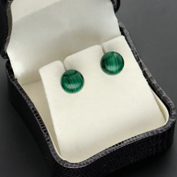 18ct Gold Malachite Earrings. Edinburgh 2017.