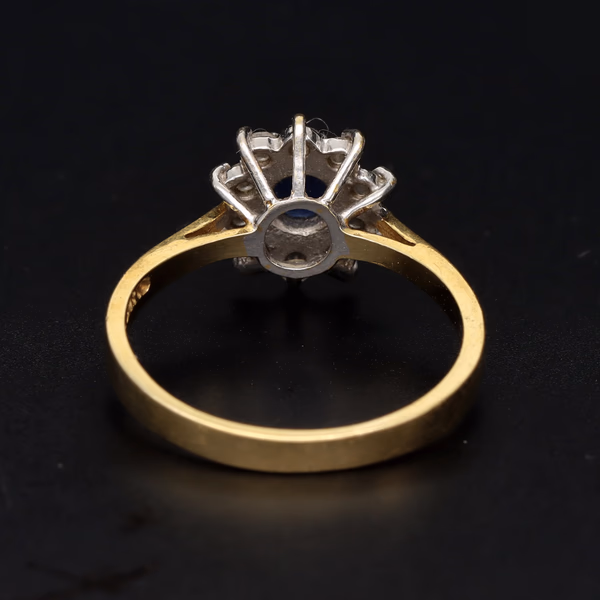 18ct Gold Sapphire and Diamond Ring