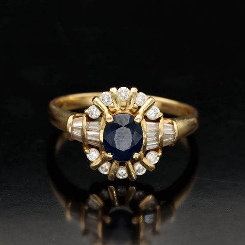 18ct Art Deco Design Sapphire Diamond Ring image-2