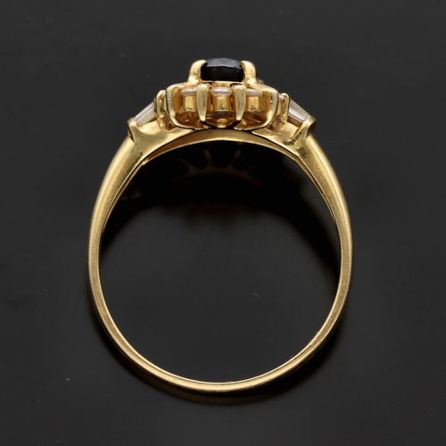 18ct Art Deco Design Sapphire Diamond Ring image-6