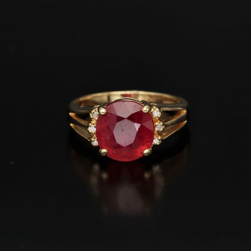 18ct Gold Ruby and Diamond Ring image-2
