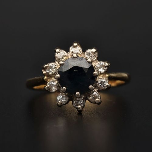 18ct Gold Sapphire and Diamond Ring image-2