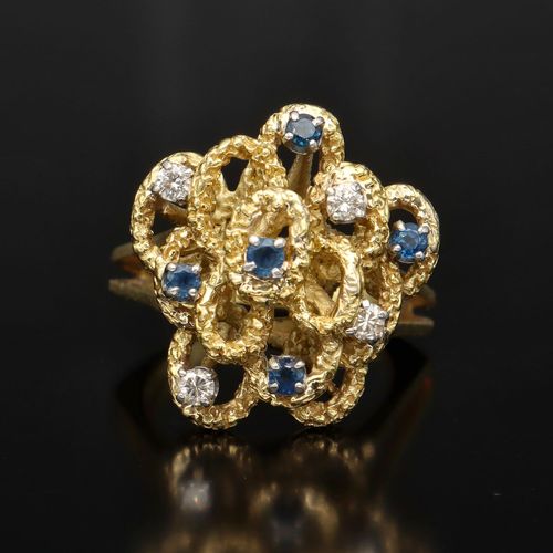 Unusual 18ct Gold Sapphire and Diamond Ring image-2