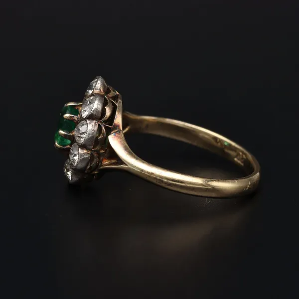 Edwardian 18ct Yellow Gold O-Cut Diamond & Colombian Emerald Ring