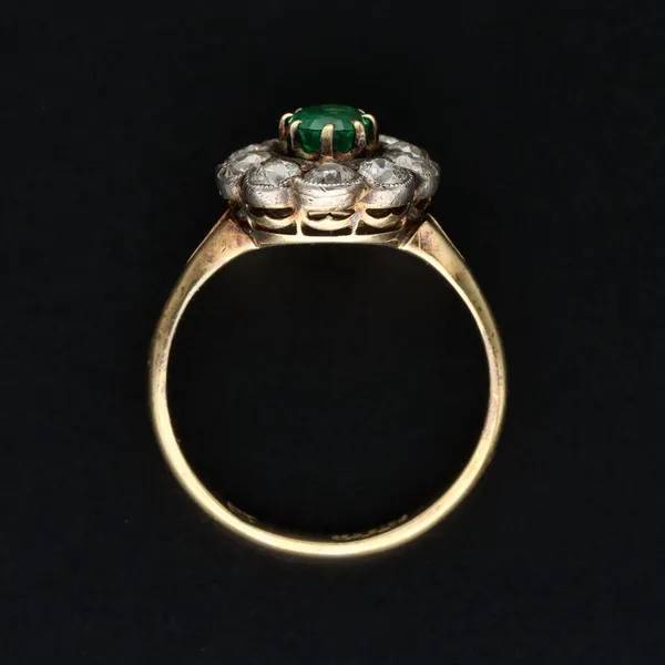 Edwardian 18ct Yellow Gold O-Cut Diamond & Colombian Emerald Ring