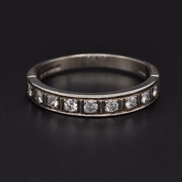 18ct White Gold Diamond Ring