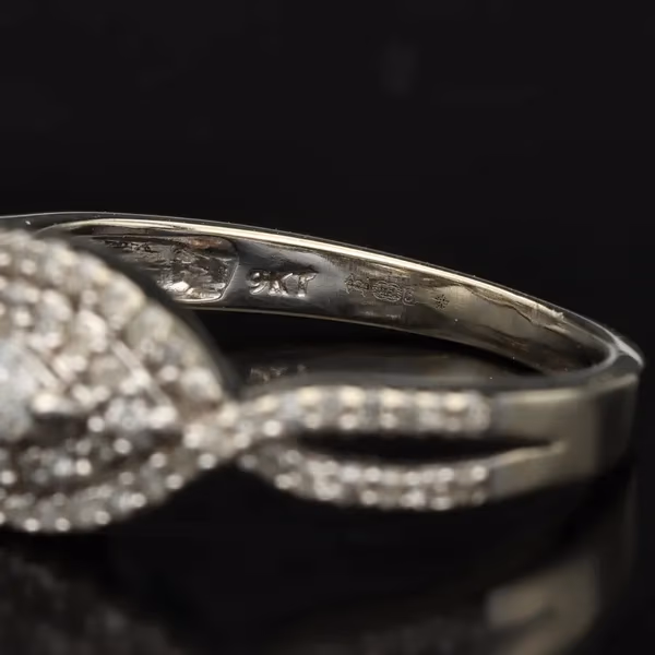 Gold Diamond Ring