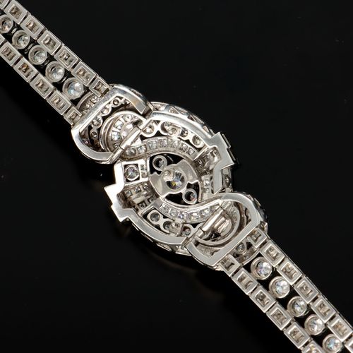 15ct White Gold Vintage Diamond Bracelet image-6