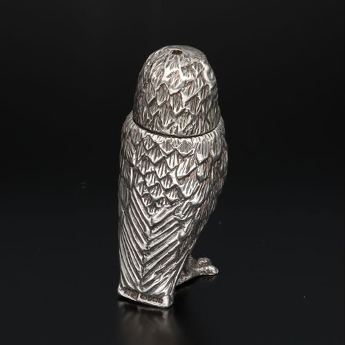 Edwardian Silver Owl Salt and Pepper image-5