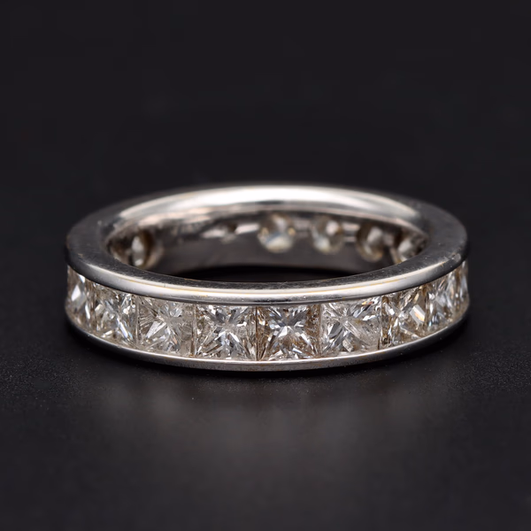18ct White Gold Full Eternity Ring
