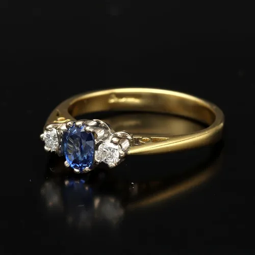 18ct Gold Sapphire And Diamond Ring Size M image-3
