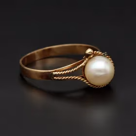 Vintage 18ct Gold Pearl Ring