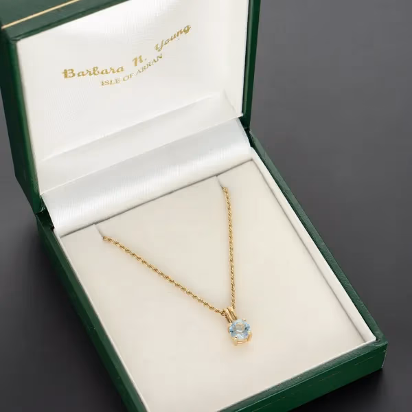 14ct Gold & Aquamarine Pendant