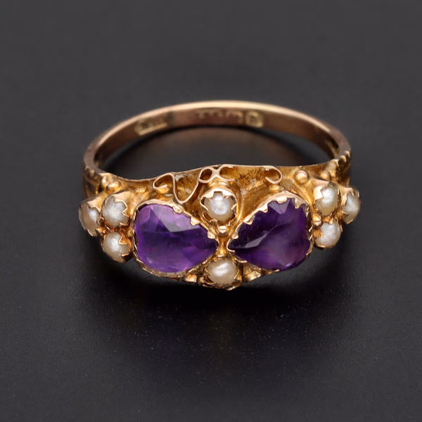 9ct Yellow Gold Amethyst & Sea Pearl Ring