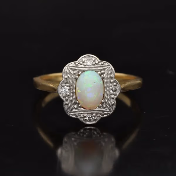 Art Deco 18ct Gold Opal and Diamond Ring