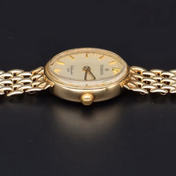 9ct Yellow Gold Sovereign Ladies Watch