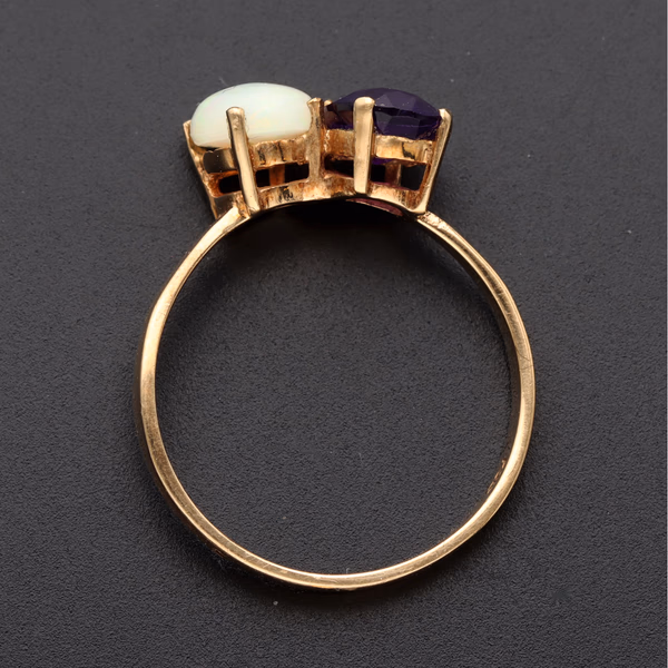 Opal & Amethyst 9ct Yellow Gold Ring