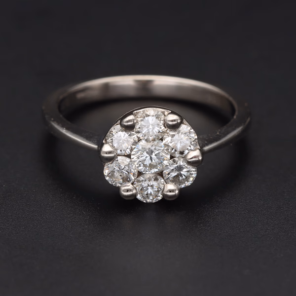 18ct White Gold 1ct Diamond Cluster Ring