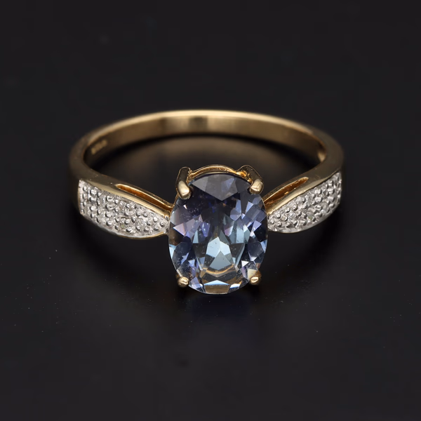 9ct Yellow Gold Tanzanite & Diamond Ring