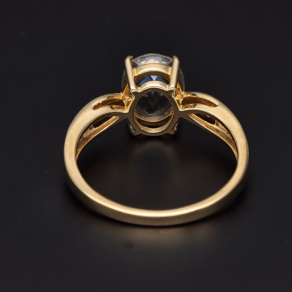 9ct Yellow Gold Tanzanite & Diamond Ring