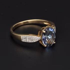 9ct Yellow Gold Tanzanite & Diamond Ring
