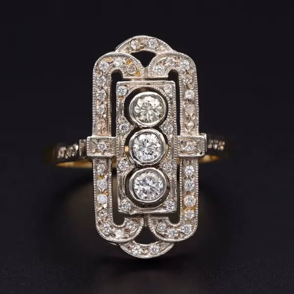 18ct Gold Diamond Ring