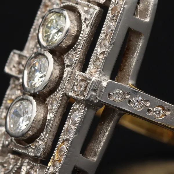 18ct Gold Diamond Ring
