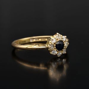 Edwardian 18ct Gold Sapphire Diamond Ring. Birmingham 1915