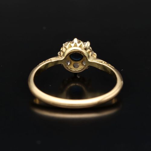 Edwardian 18ct Gold Sapphire Diamond Ring. Birmingham 1915 image-5