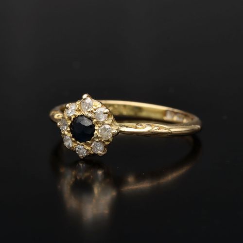 Edwardian 18ct Gold Sapphire Diamond Ring. Birmingham 1915 image-3