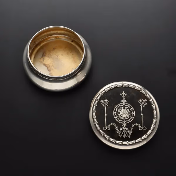 1907 Tortoiseshell & Silver Box