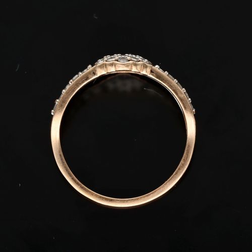 9ct Gold 0.33ct Diamond Ring image-6