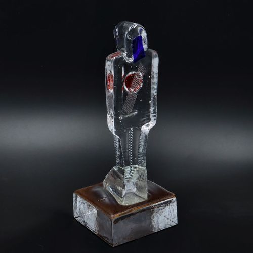 Kosta Boda Special Edition Gatekeeper Glass Figure image-6