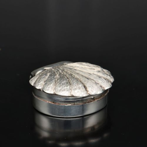 Silver Scallop Shell Pill Box image-1