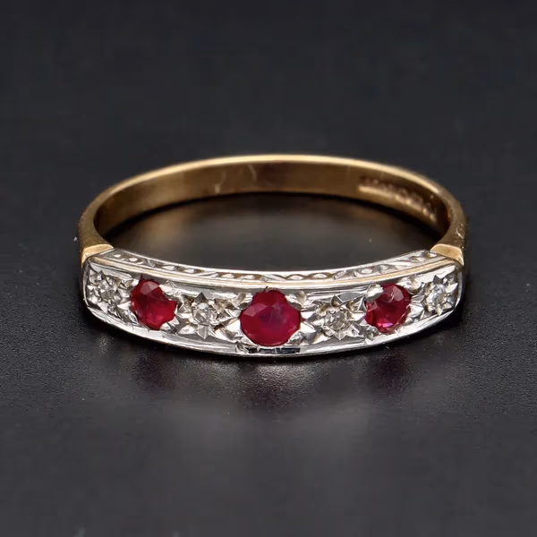 Retro Gold Ruby Diamond Ring