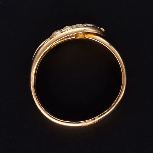 18ct Gold Diamond Ring