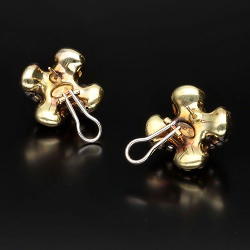 Heavy 18ct Gold Earrings image-4