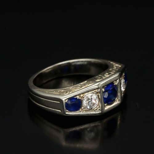 Art Deco Sapphire and Diamond Ring image-5