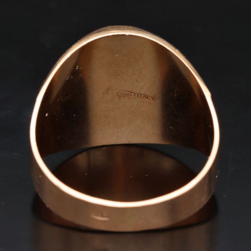 Gents 14kt Gold Signet Ring image-5
