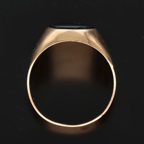 Gents 14kt Gold Signet Ring image-6