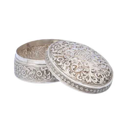 Anglo Indian Silver Table Snuff Box image-3