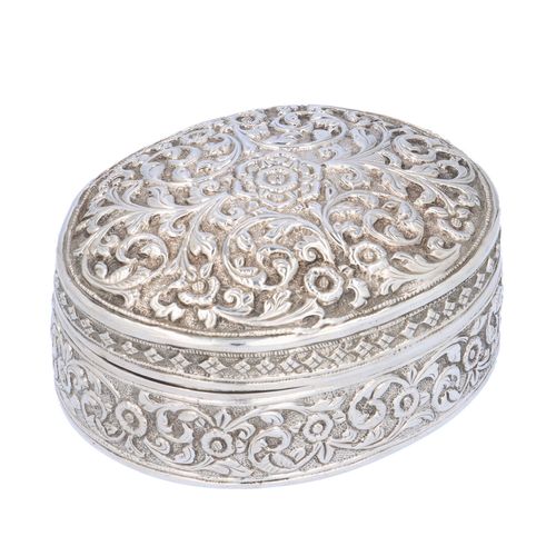 Anglo Indian Silver Table Snuff Box image-2