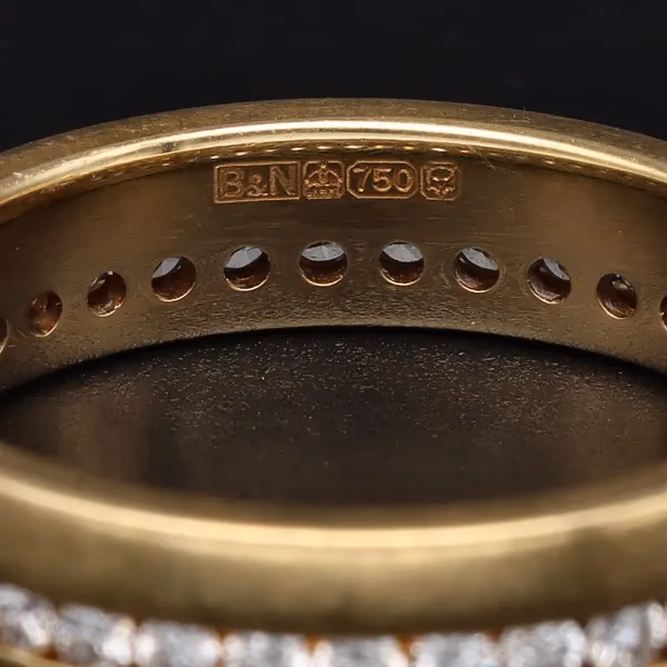 18ct Yellow Gold Full Diamond Ring