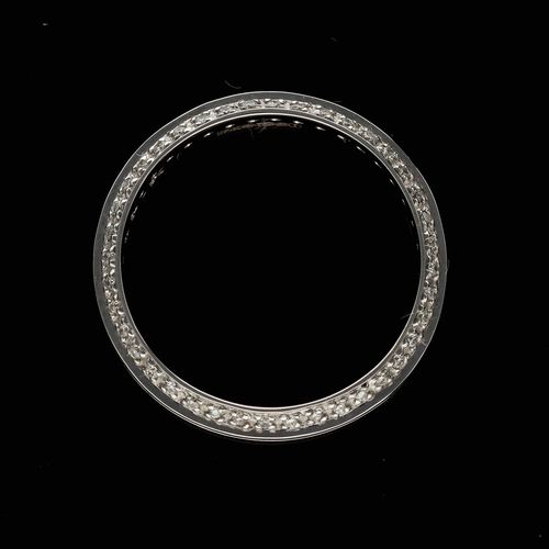 18ct White Gold Full Eternity Diamond Ring image-4