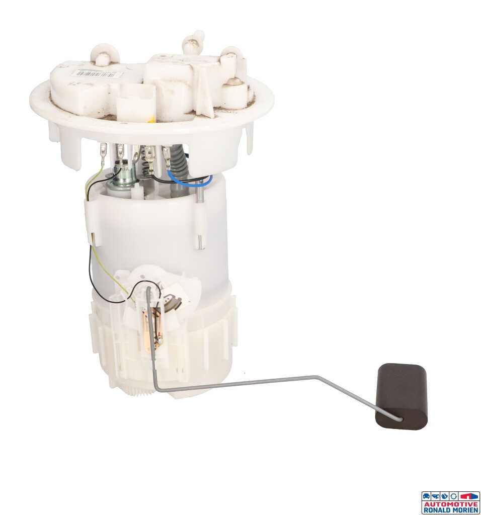Used Electric fuel pump Opel Crossland/Crossland X 1.2 12V Price € 39,00 Inclusive VAT offered by Automaterialen Ronald Morien B.V.