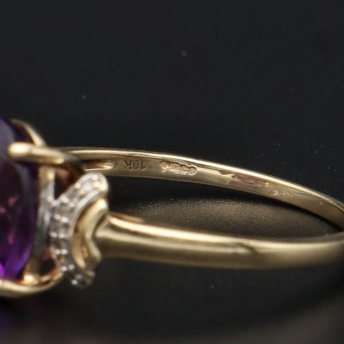 Gold 2.3ct Amethyst and Diamond Ring image-4